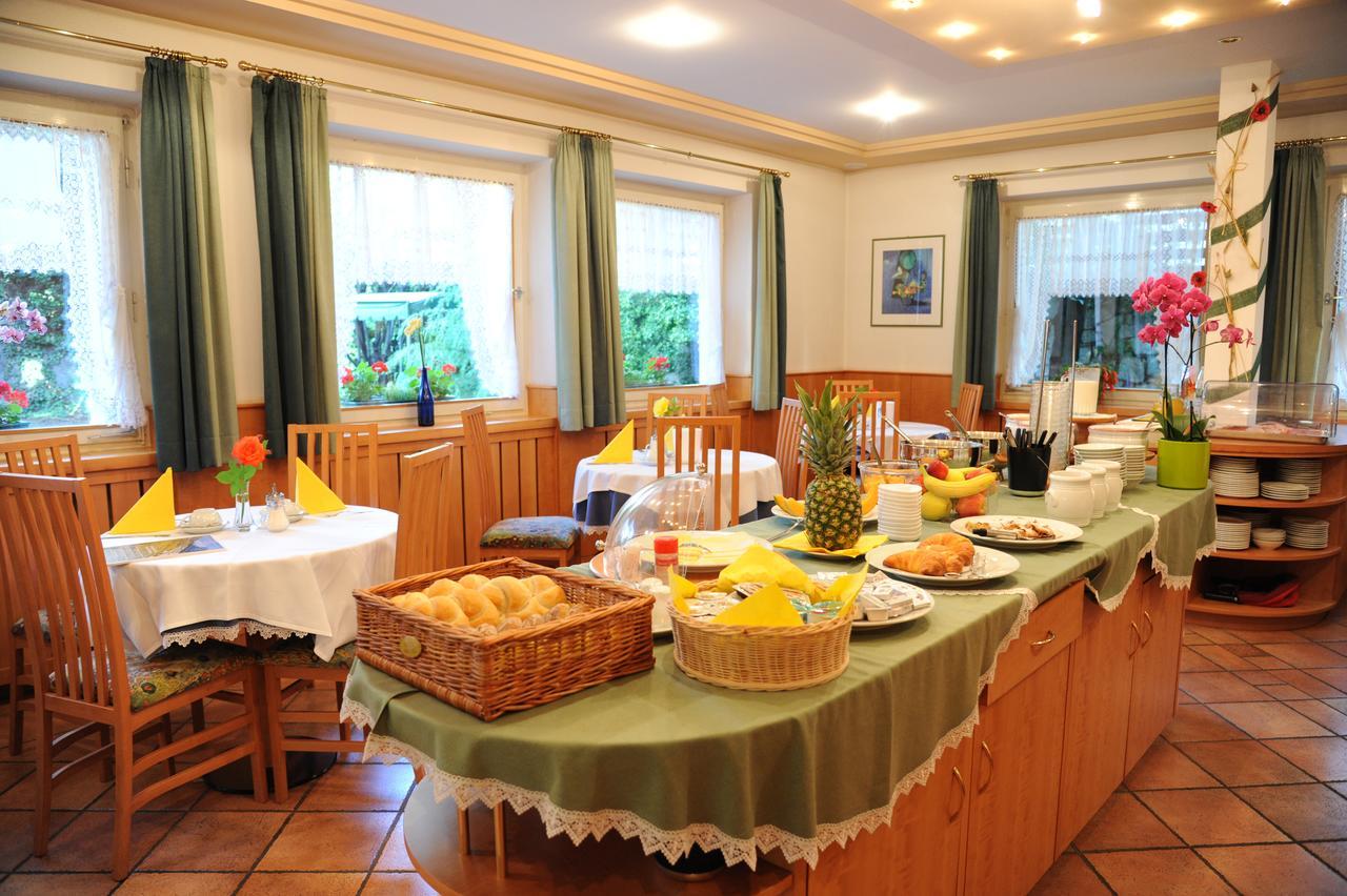 Hotel Pension Schweitzer Silandro Zewnętrze zdjęcie